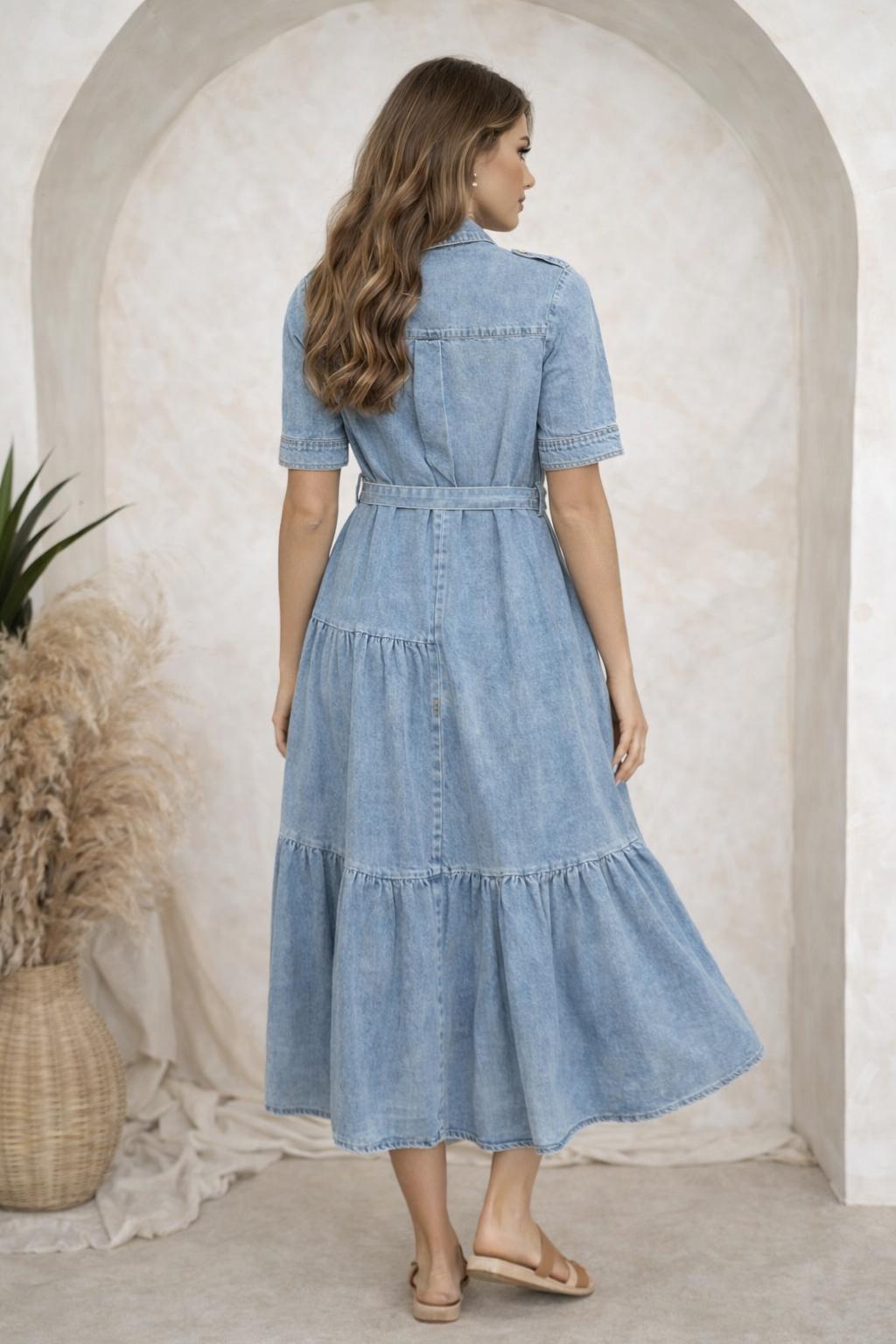 Dlhé rifľové šaty s gombíkmi a viazaním