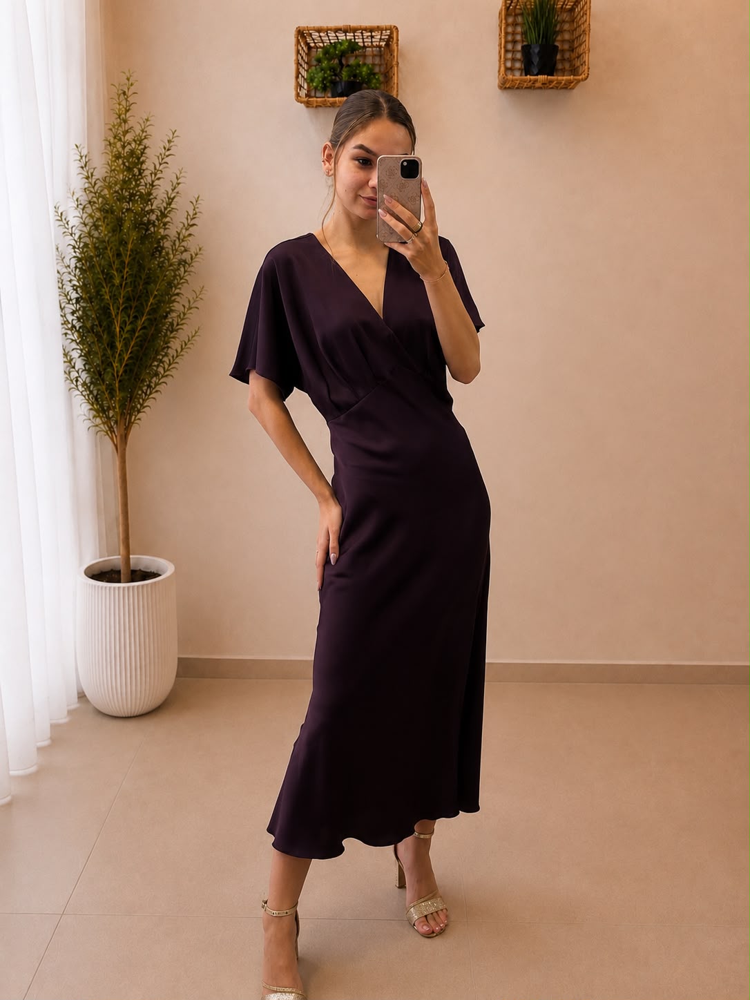 Elegantné maxi šaty s prekríženým dekoltom
