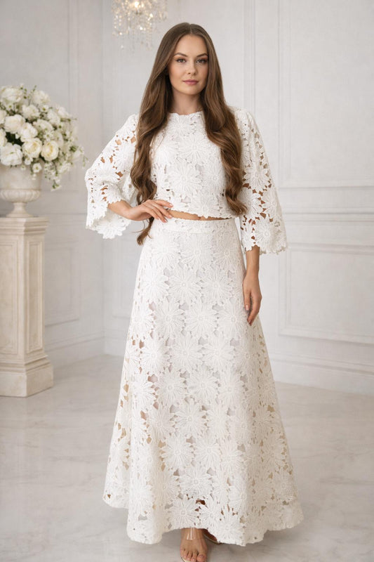 Romantický čipkovaný komplet: Top a dlhá sukňa