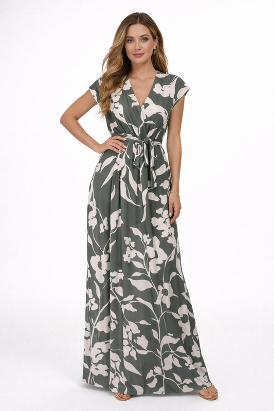 Šaty s viazaním v páse a véčkovým výstrihom