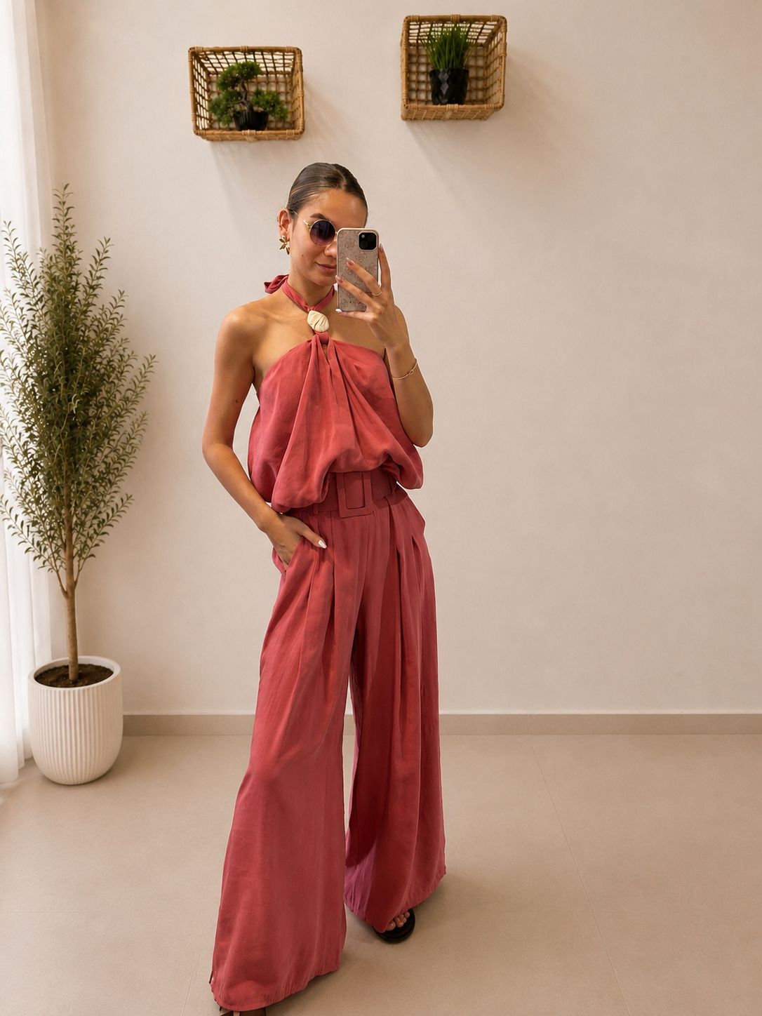Elegantný dvojdielny set s topom a širokými nohavicami