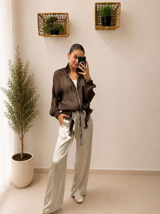 Priesvitná letná oversize bundička so strieborným zipsom