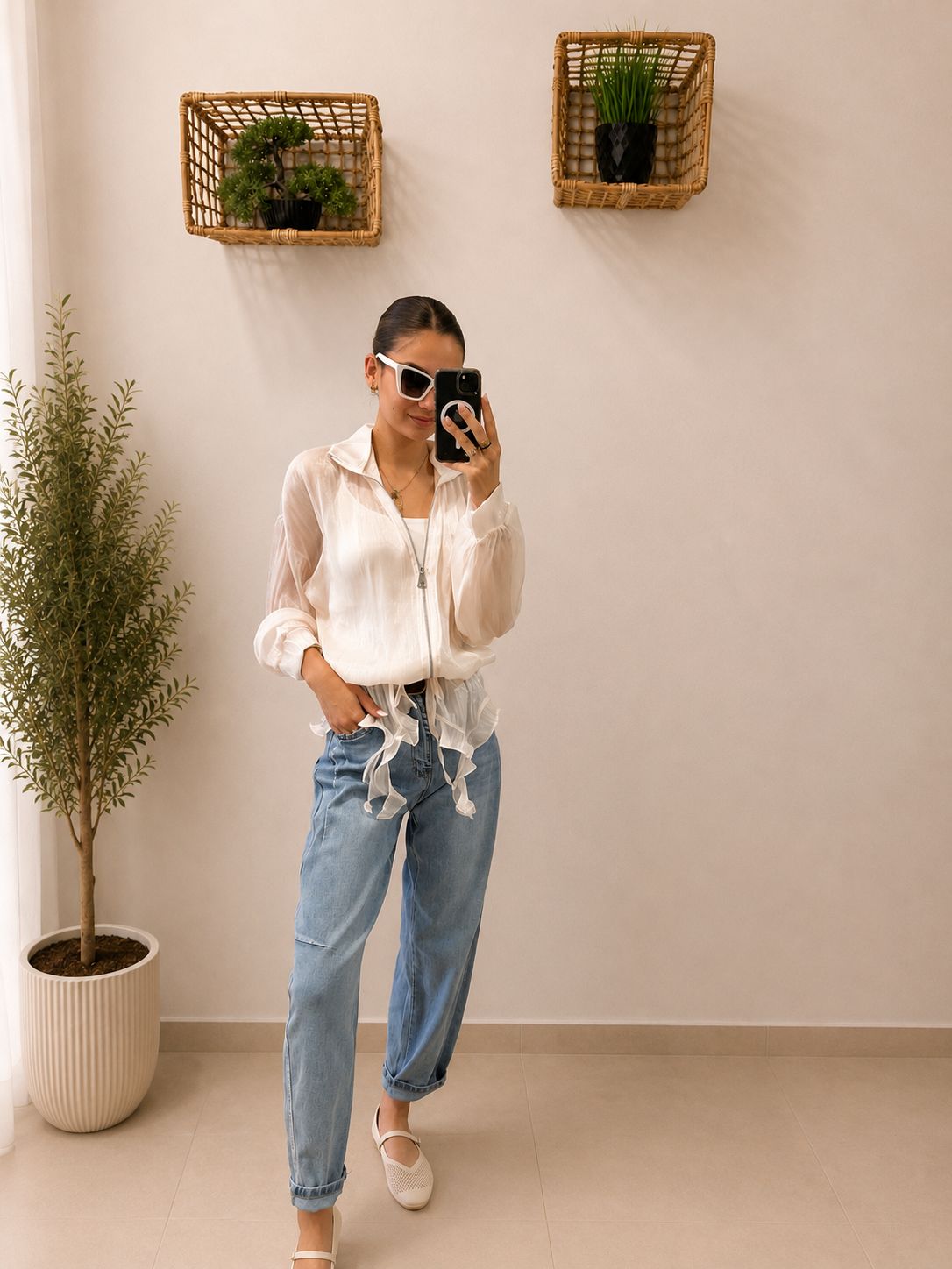 Priesvitná letná oversize bundička so strieborným zipsom