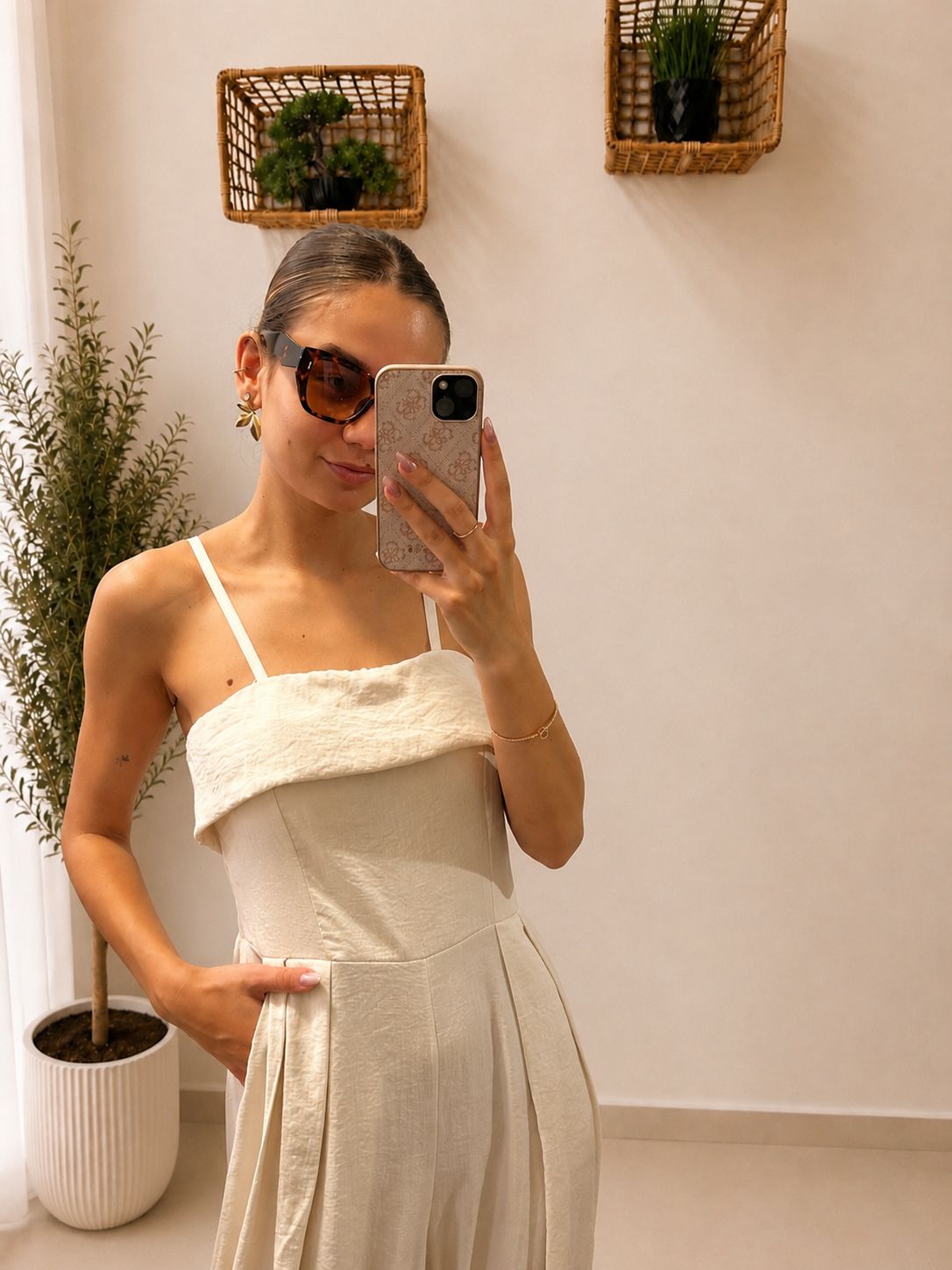 Elegantný dlhý overal
