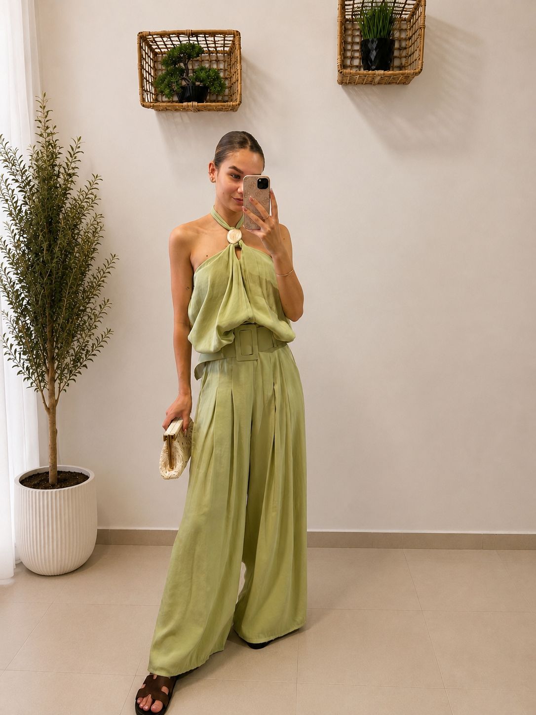Elegantný dvojdielny set s topom a širokými nohavicami