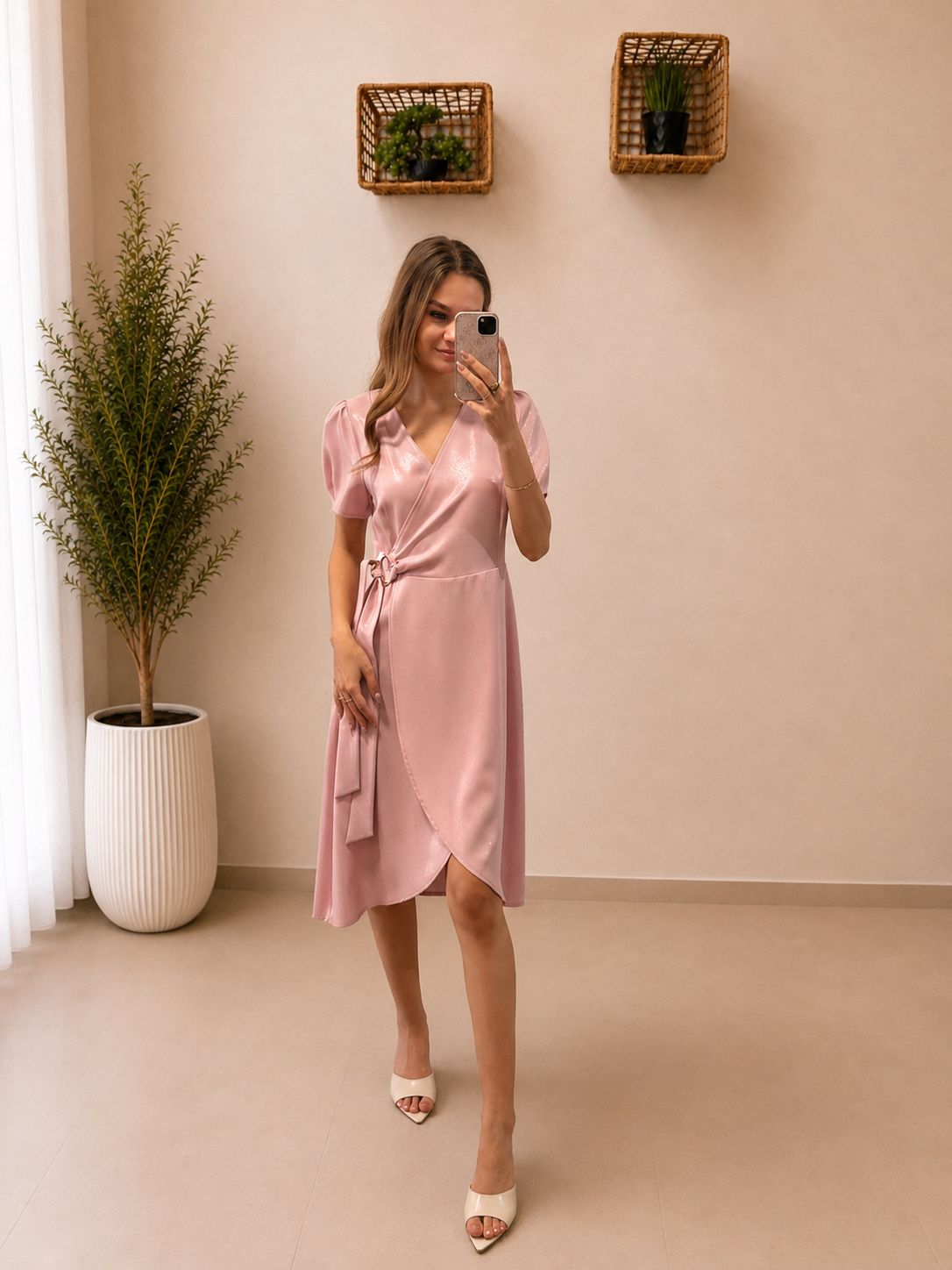 Elegantné zavinovacie midi šaty