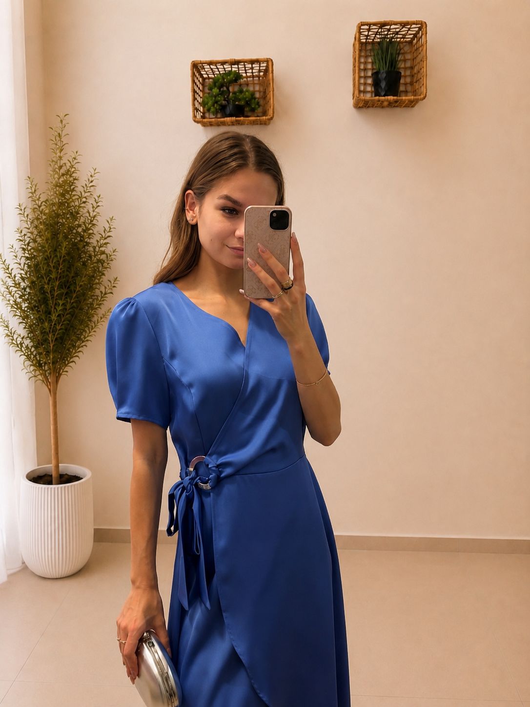 Elegantné zavinovacie šaty