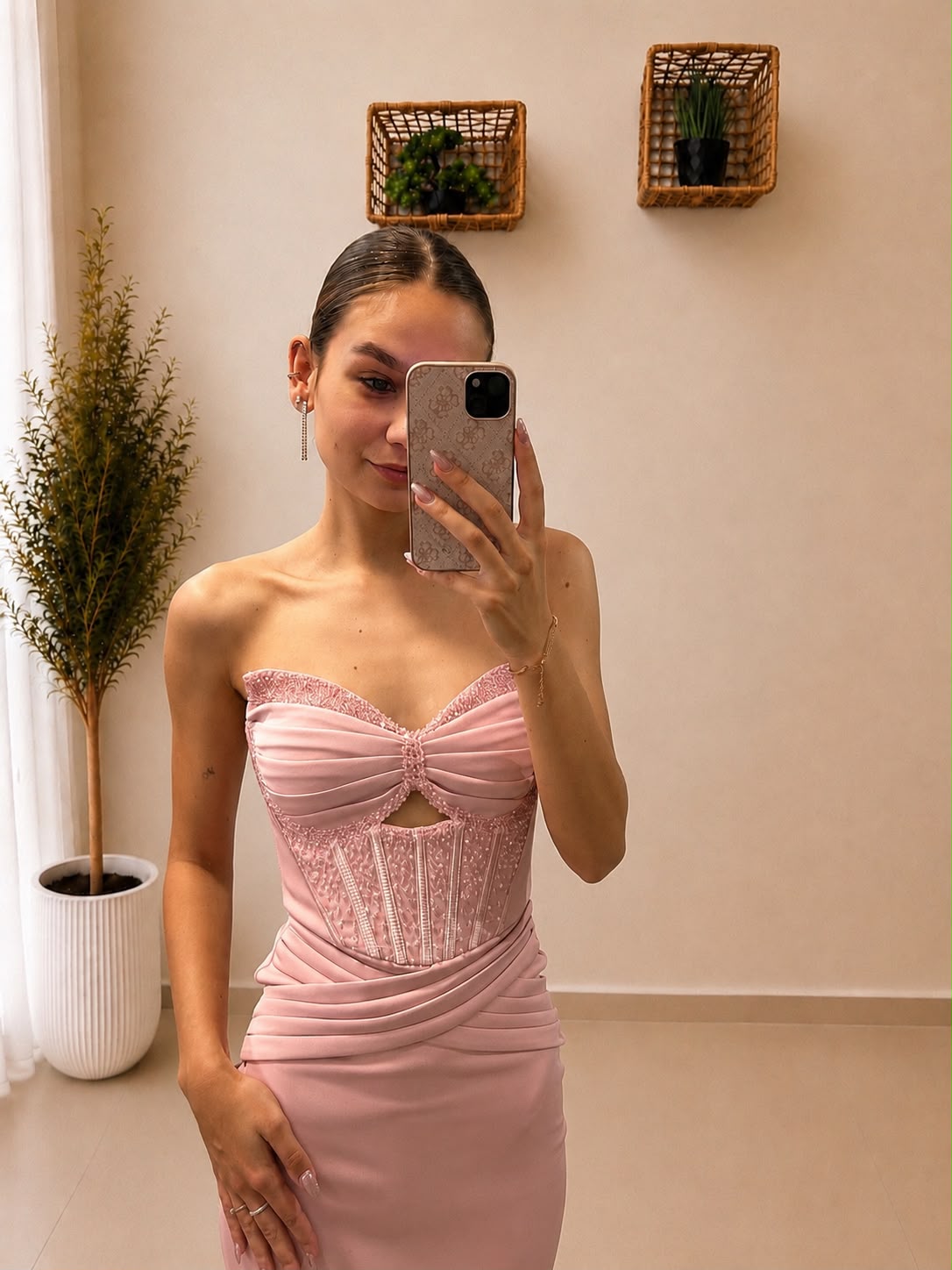 Luxusné spoločenské korzetové šaty